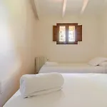Casa De Al Lado En * Barcenaciones