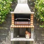 Casa De Al Lado En Villa Barcenaciones