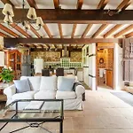 Casa De Al Lado En Villa Barcenaciones