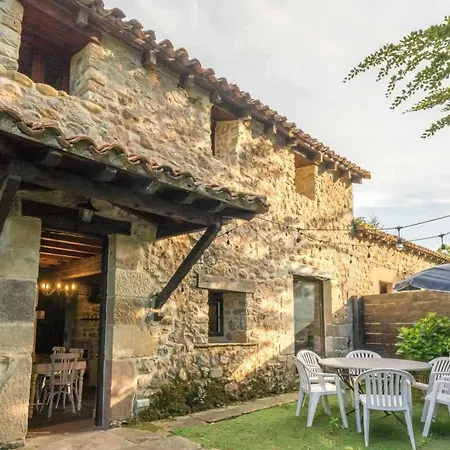 Casa De Al Lado En Villa