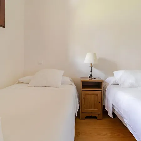 Casa De Al Lado En Villa Barcenaciones