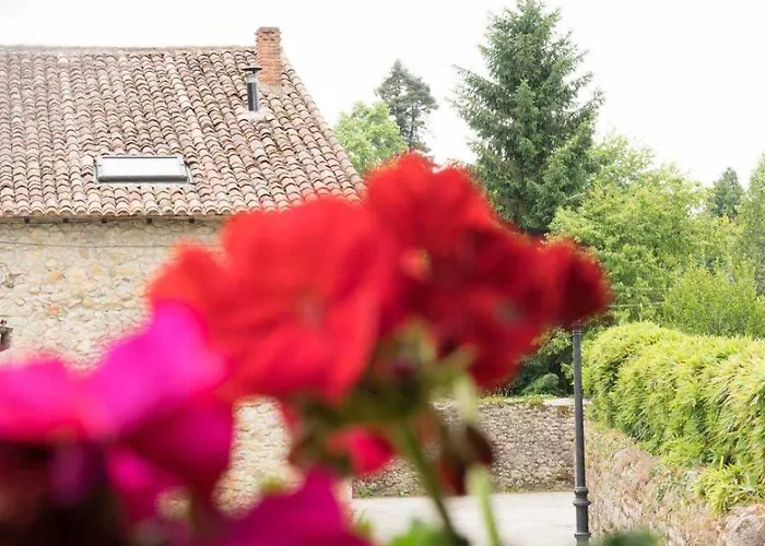 Casa De Al Lado En Villa *