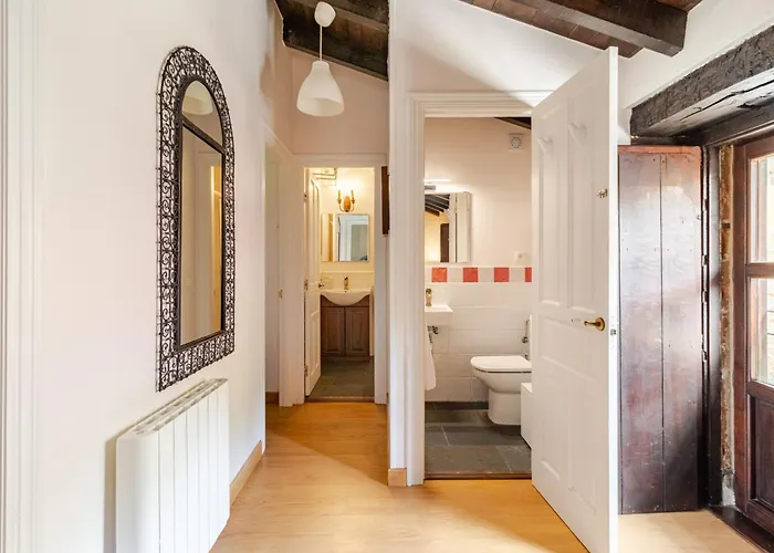 Casa De Al Lado En * Barcenaciones