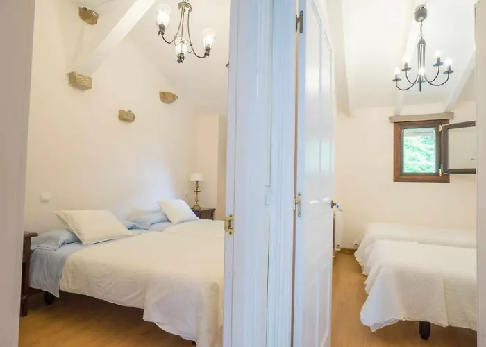 Casa De Al Lado En Villa *